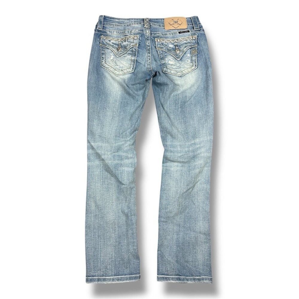Miss Me Cropped Jeans Signature Capri Rhinestone Flap Pocket Distressed Sz 28